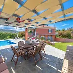 Eglina Villa's Minia