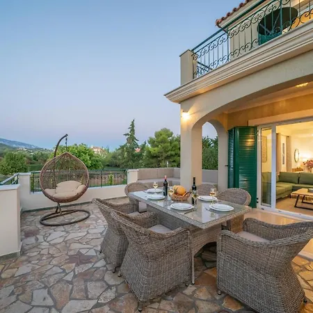 Eglina Villa's Βίλα Μηνιά
