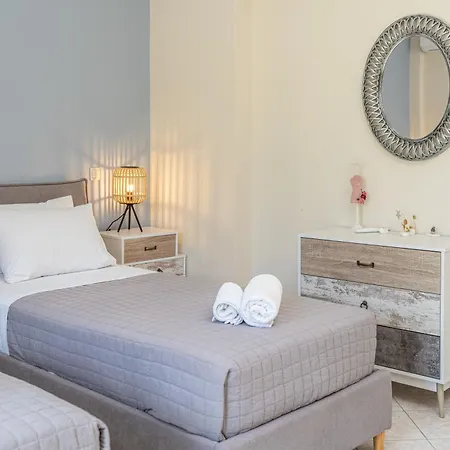 Eglina Villa's Villa Minia