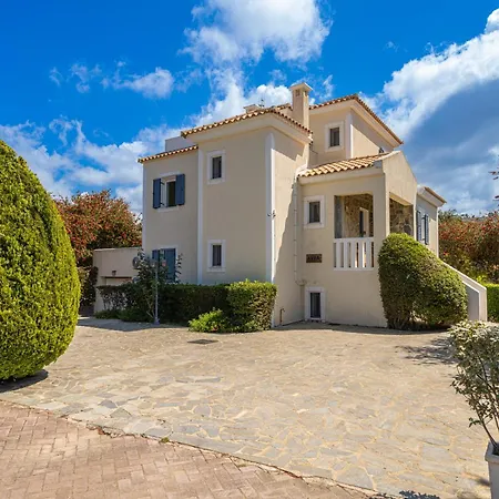 Vilă Eglina Villa's Minia