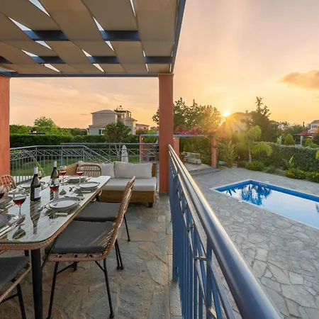 Eglina Villa's Villa Minia