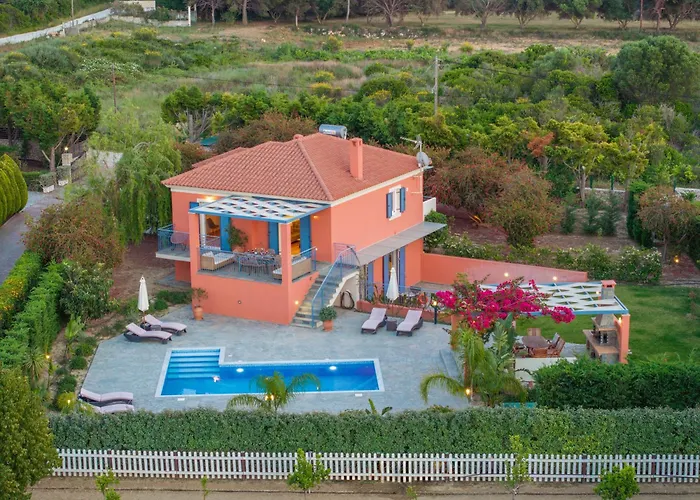 Вилла Eglina Villa's Миния
